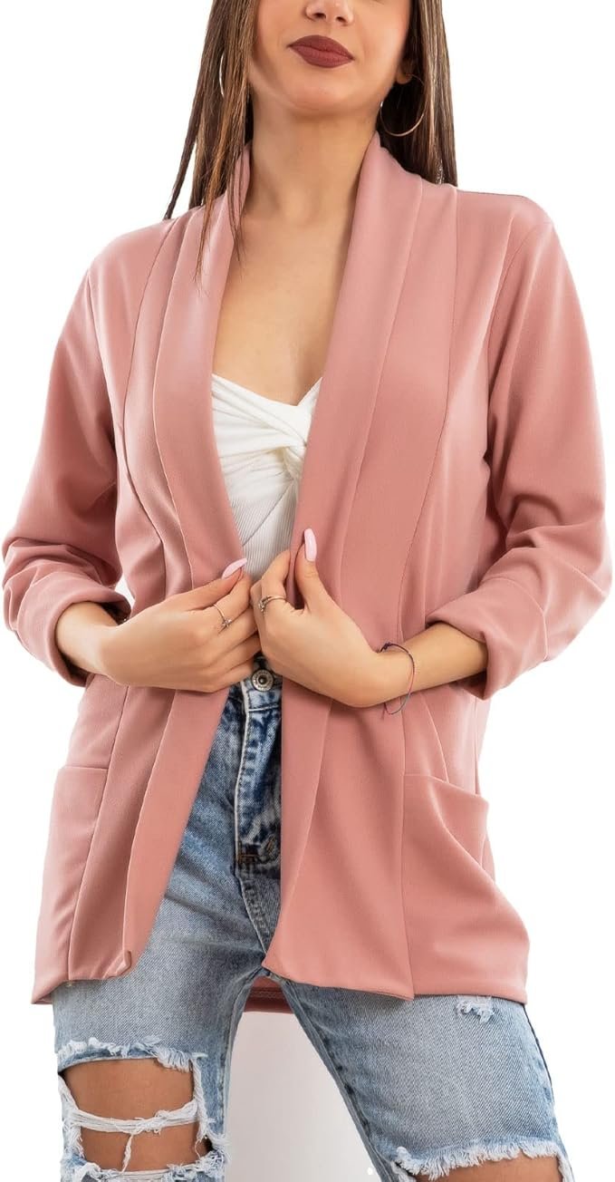 Qué buscan los jóvenes: moda casual tendencia Otoño 2025 (ver selección hombre mujer)
