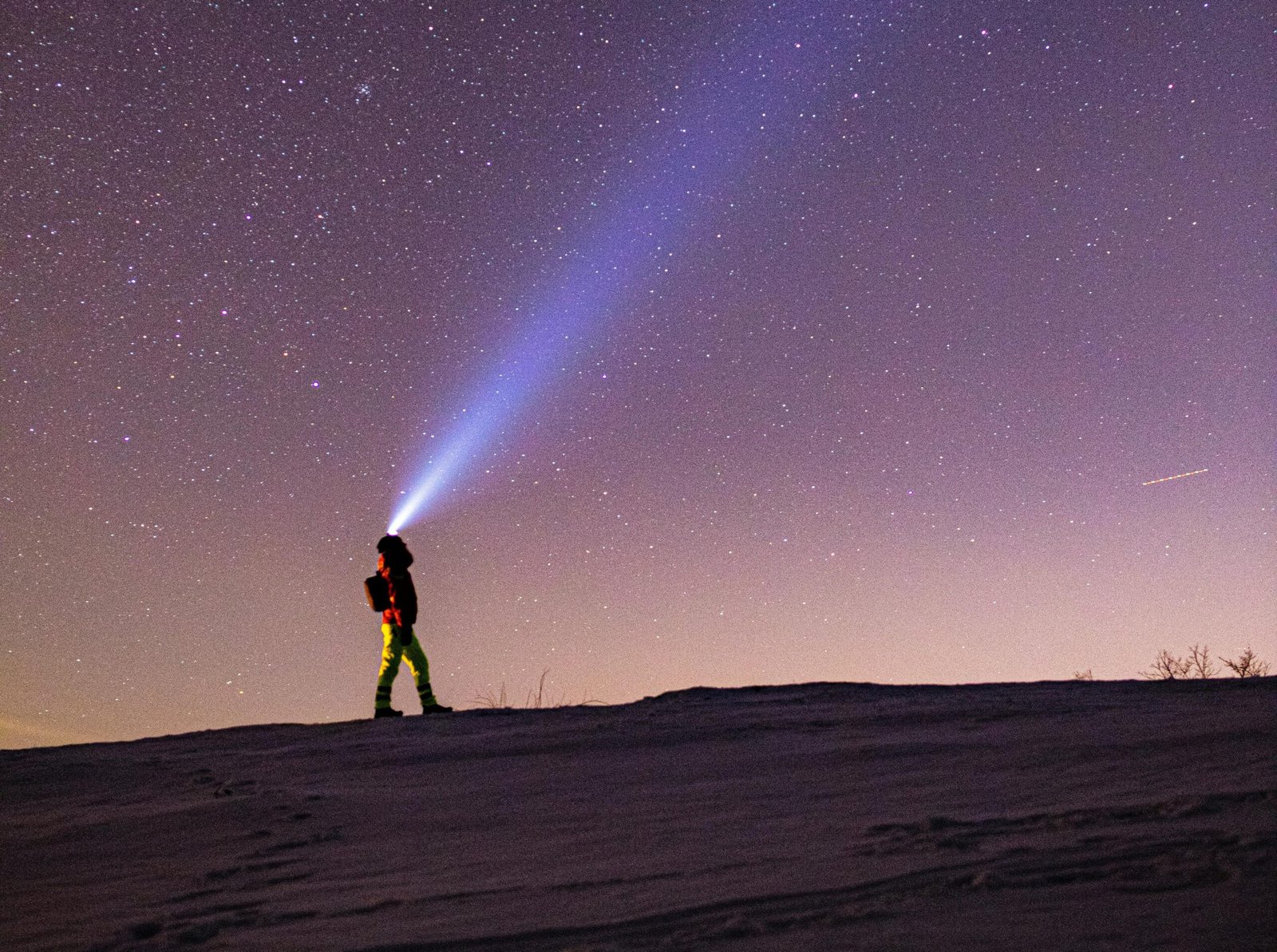 Mejores linternas frontales: comparativa, guía de compra y recomendaciones